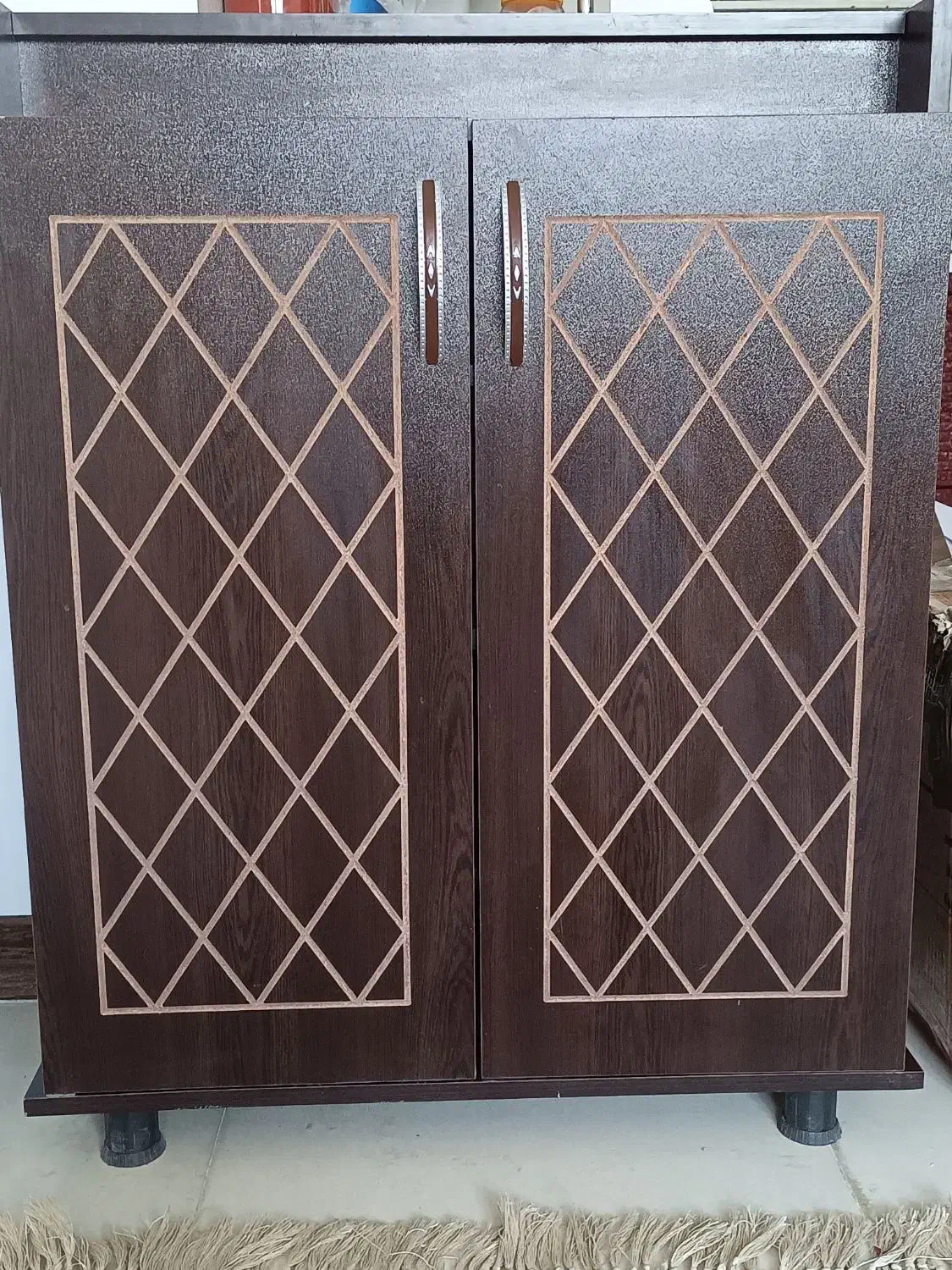 جاکفشی دو درب تمیز|جاکفشی، کمد، دراور|صدرا-فارس, فاز ۲|دیوار