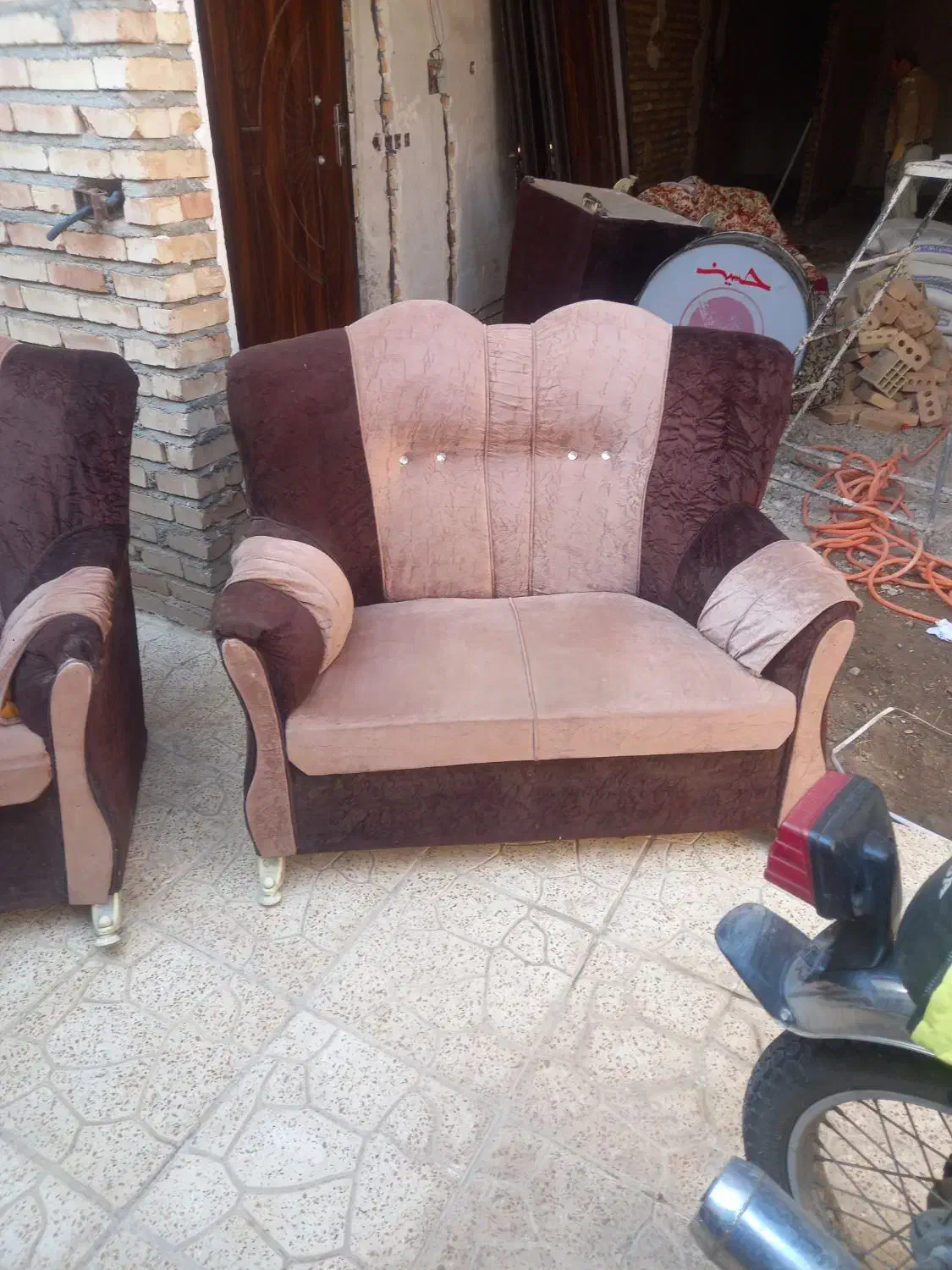 مبل|مبلمان خانگی و میز عسلی|سراب, |دیوار