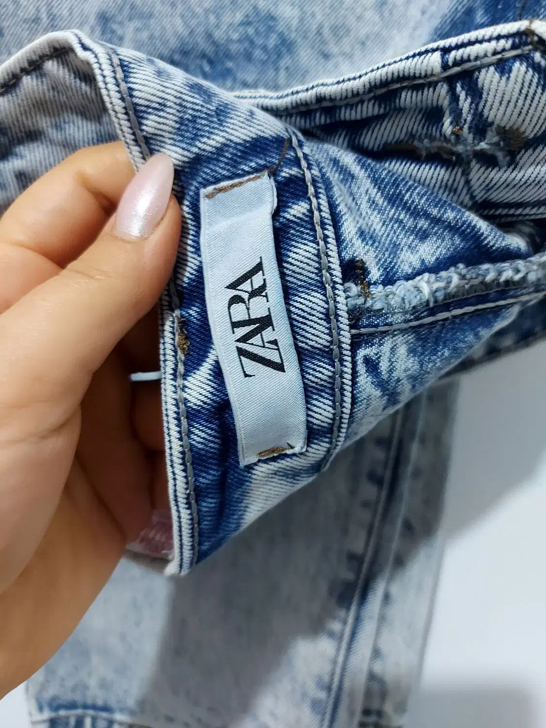 شلوار جین|لباس|آستانه اشرفیه, |دیوار