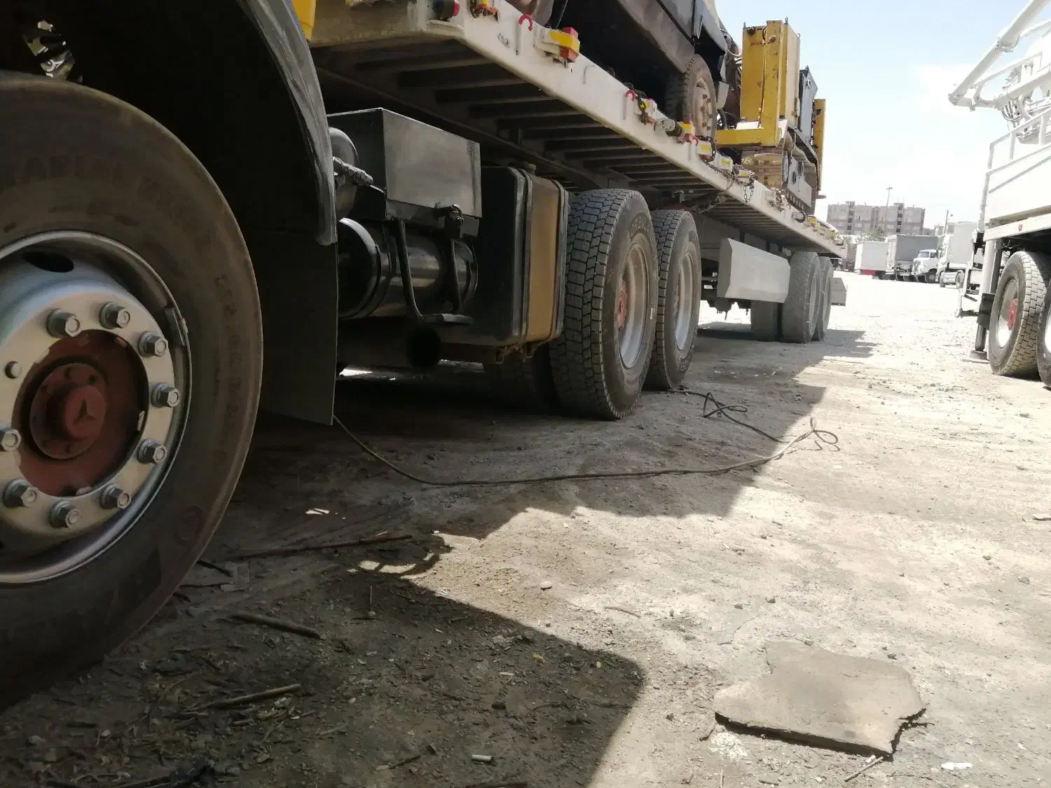 ترلی کفی تیوپلس دومحور|خودرو سنگین|مشهد, حرم مطهر رضوی|دیوار