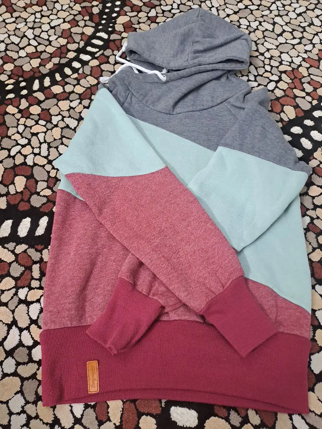 لباس بچگانه|لباس|شیراز, دینکان|دیوار