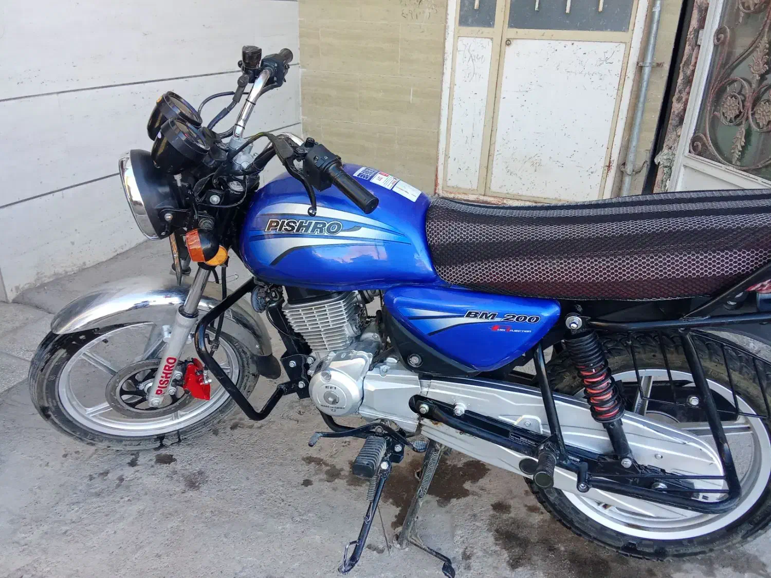 پیشرو دویست|موتورسیکلت|سبزوار, توحیدشهر|دیوار