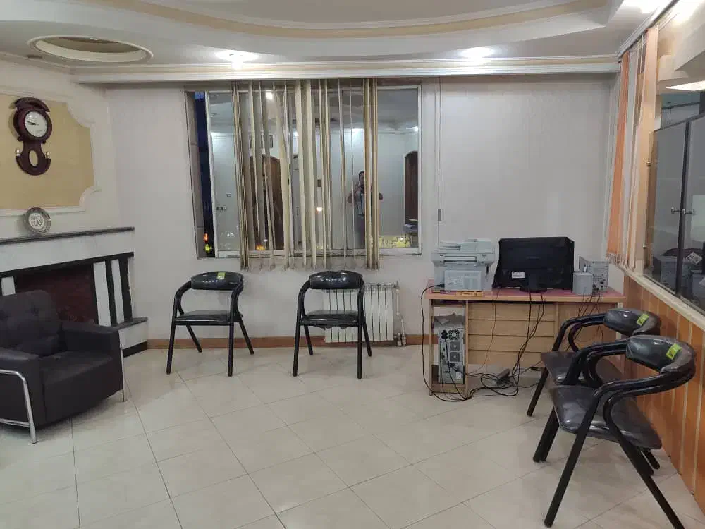 آپارتمان ۸۰متری حاشیه معلم|فروش آپارتمان|مشهد, شریف|دیوار