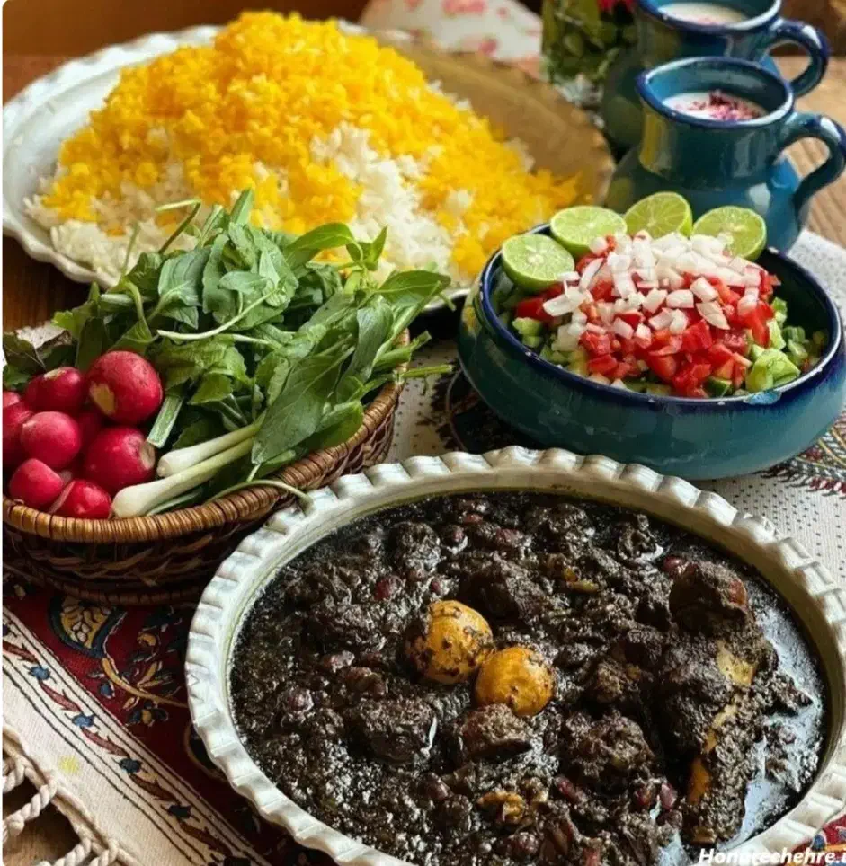 ظرفشور خانم یا اقا جهت رستوران|استخدام خدمات فروشگاه و رستوران|تهران, شهرک استقلال|دیوار