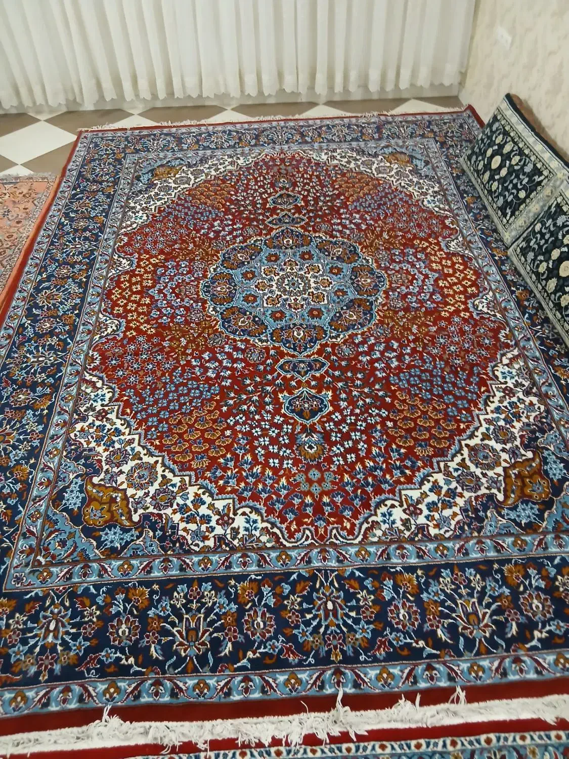 ۲ عدد فرش ۱۲ متری۵۰۰ شانه|فرش|اراک, |دیوار