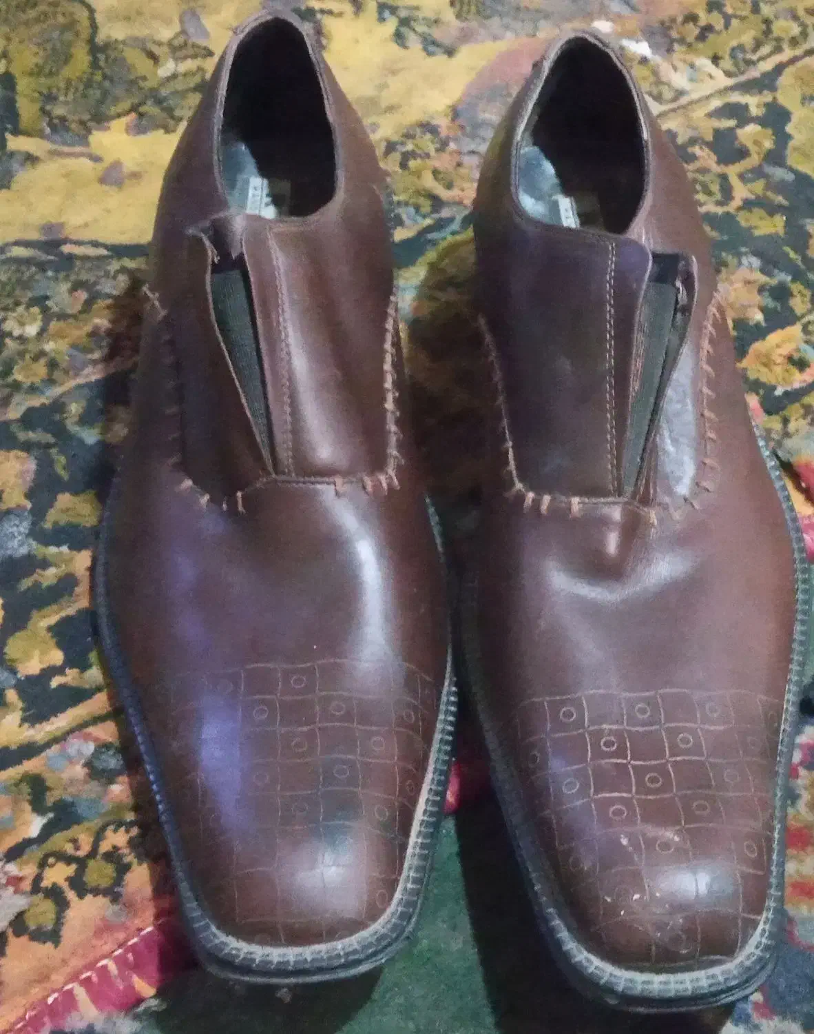 سالم هست|کیف، کفش، کمربند|مینودشت, |دیوار