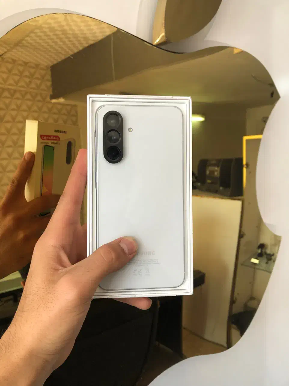 S24fe  وA56ram 12|موبایل|یزد, |دیوار