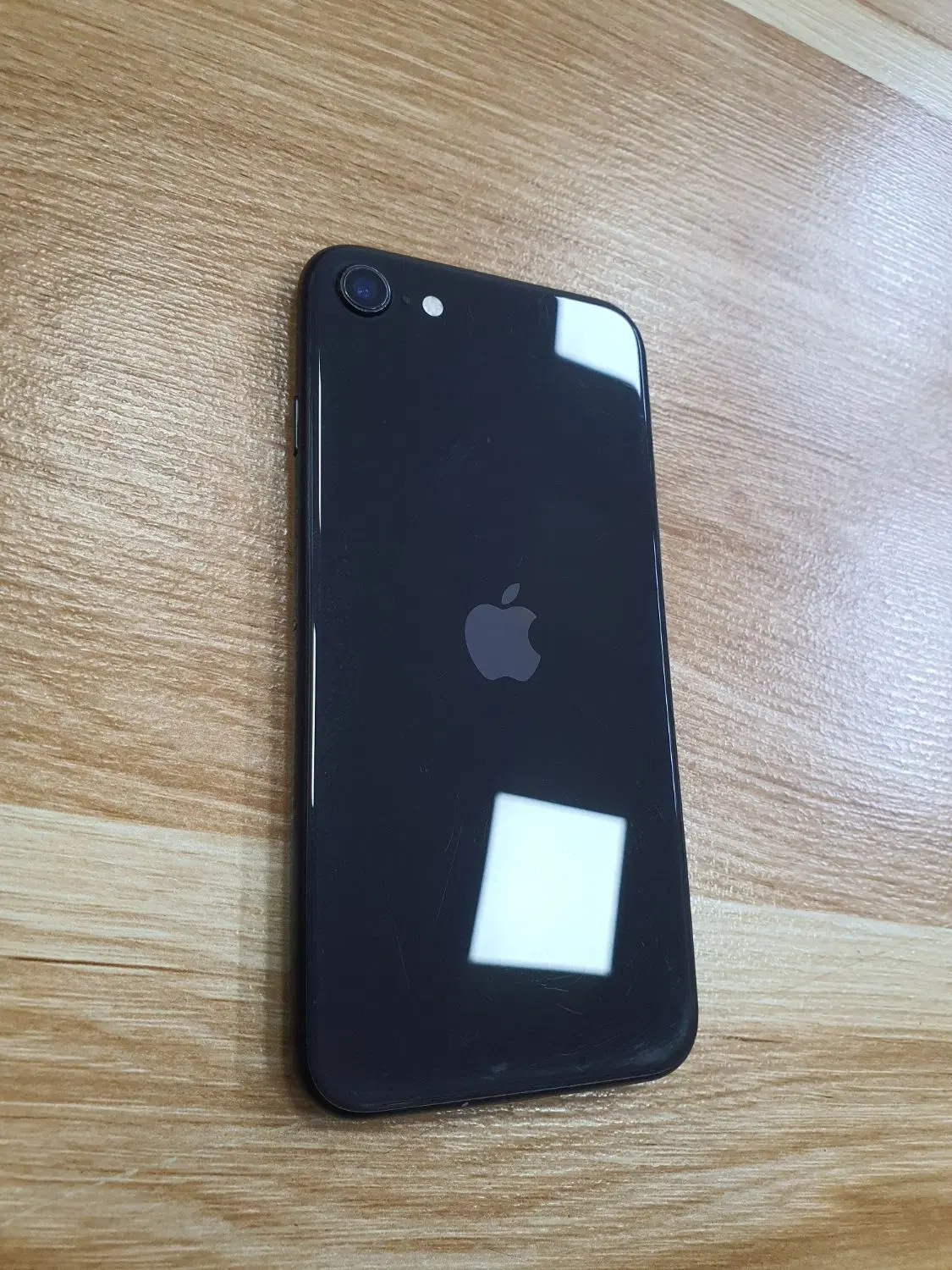 IPhone se 2020|موبایل|شیروان (خراسان), |دیوار