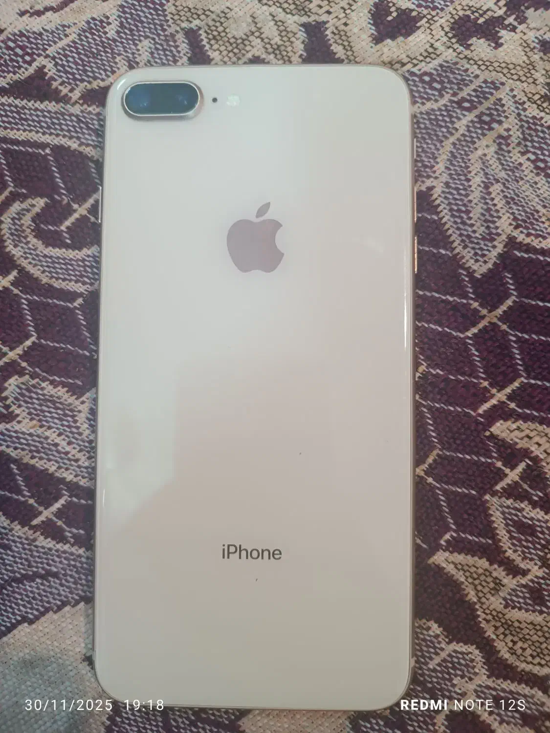 ایفون ۸ پلاس|موبایل|اصفهان, عباسآباد|دیوار