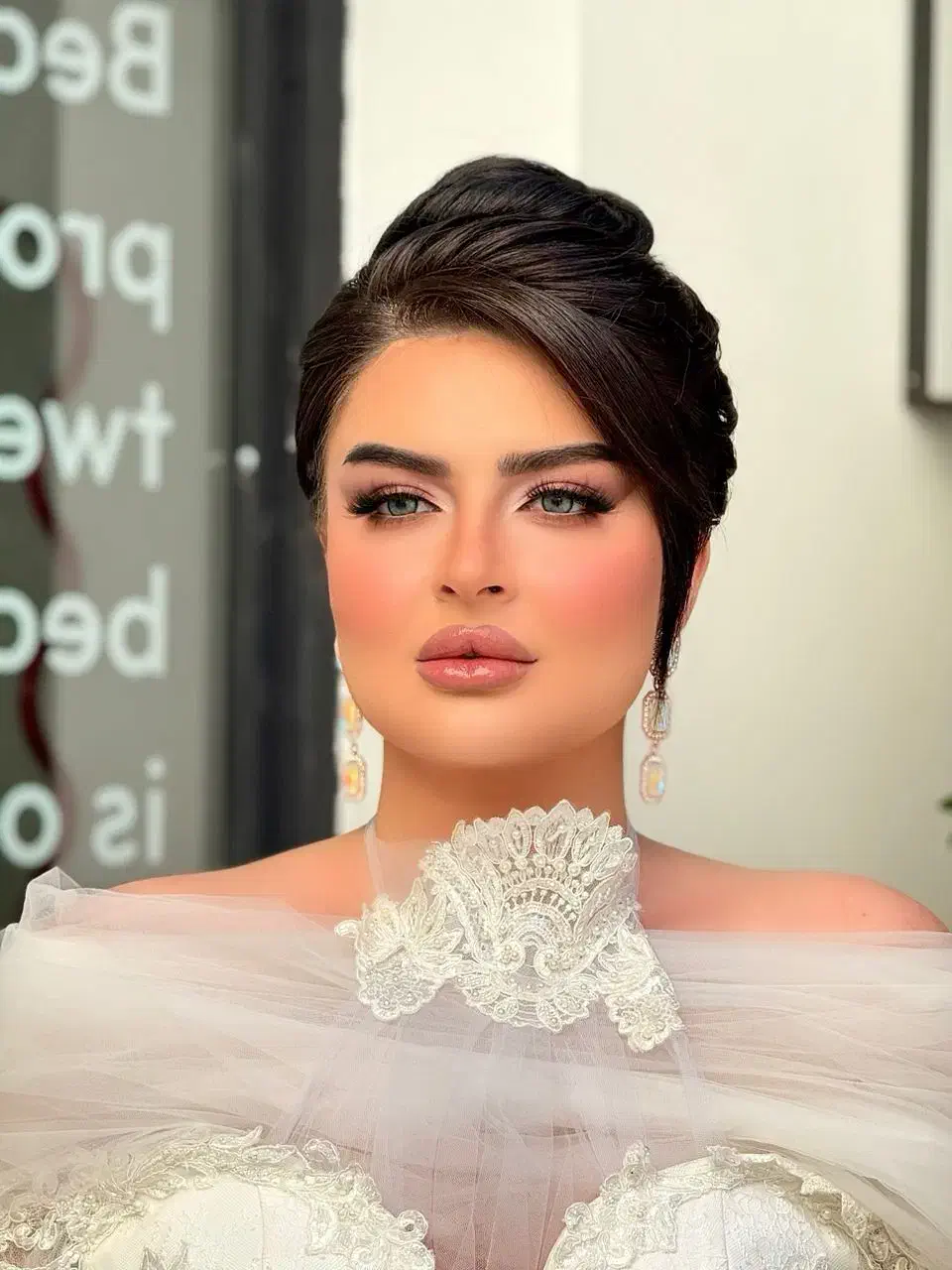 جذب هنرجوی میکاپ زیر نظر مدرس رسمی مهتاب درویشی|خدمات آرایشگری و زیبایی|کرمانشاه, |دیوار