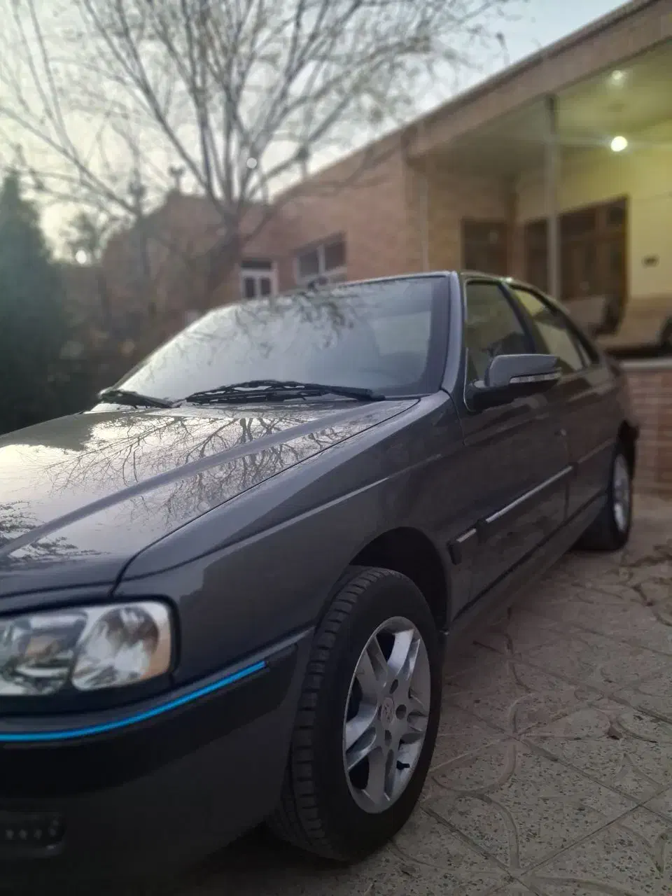 پارس سفارشی  موتور جدید XU7p|خودرو سواری و وانت|اصفهان, باغ دریاچه|دیوار