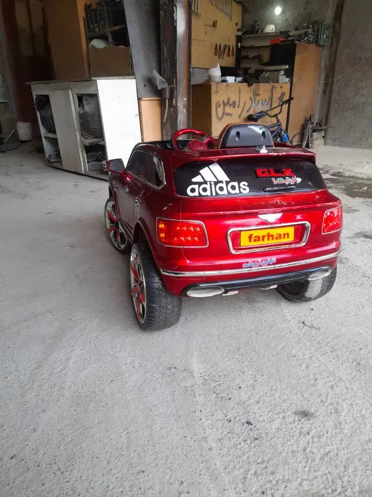 فروش ماشین شارژی|اسباب‌بازی بچه|مریوان, |دیوار