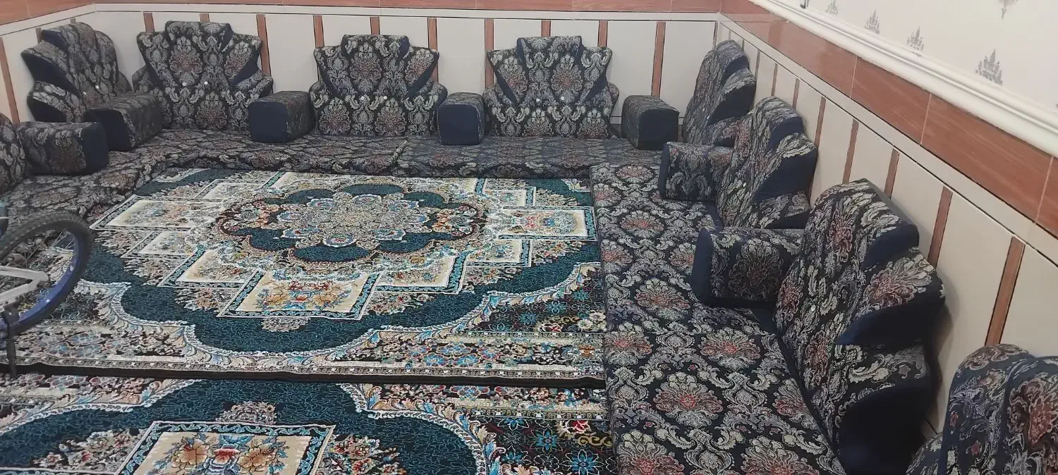 ۶عدد پشتی همراه نشیمن و کوسن بفروش میرسند|پشتی|بندر ماهشهر, |دیوار