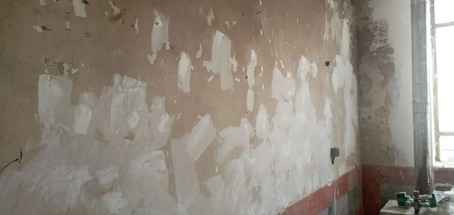 رنگ امیزی  ساختمان .(بتونه کاری و رنگ کناف )|خدمات پیشه و مهارت|یاسوج, |دیوار