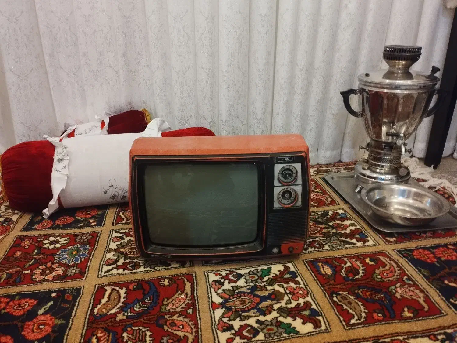 iتلوزیون|کلکسیون اشیاء عتیقه|فارسان, |دیوار