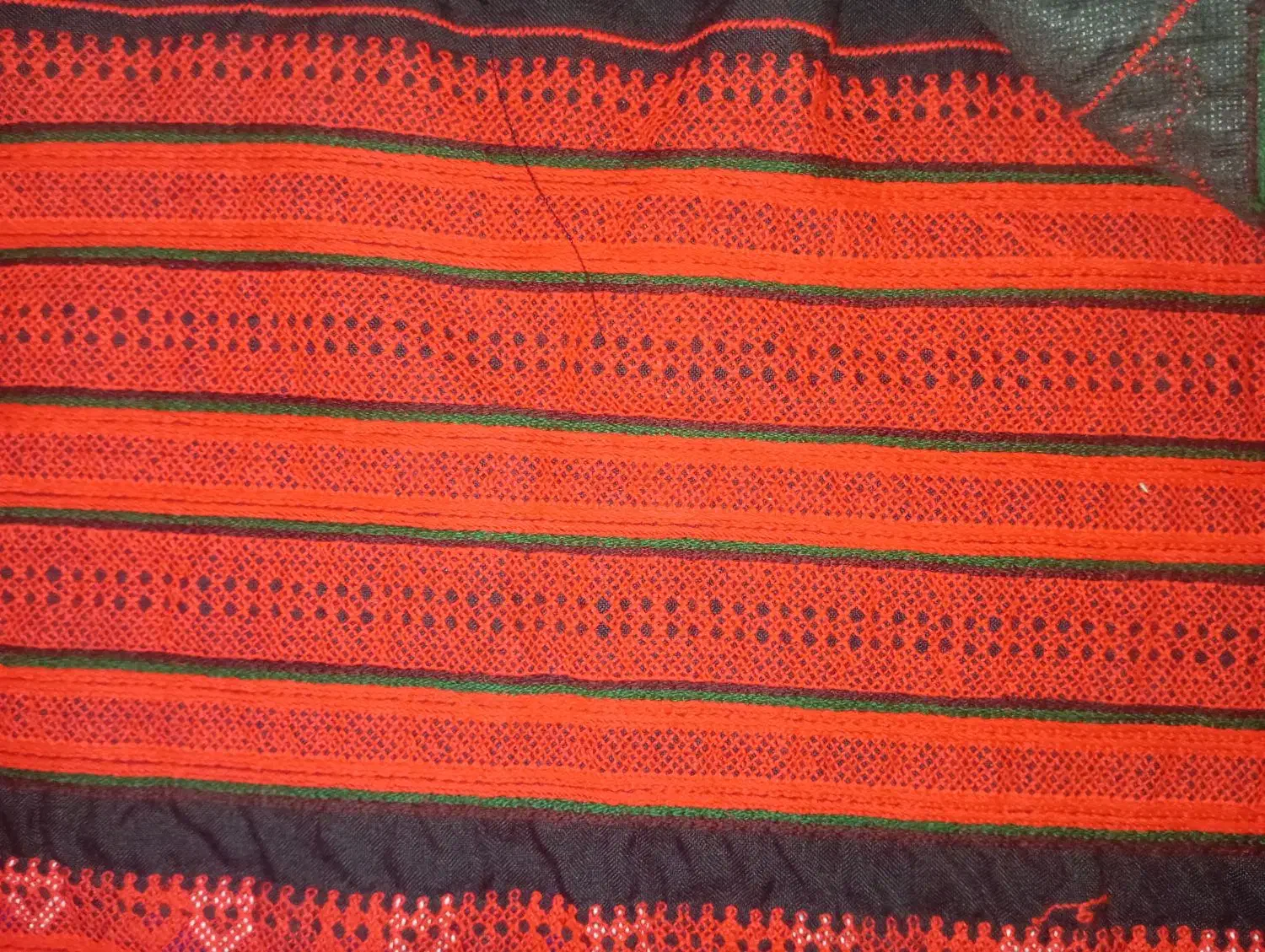 خیاط برای دوخت زی استین|لباس|زهک, |دیوار