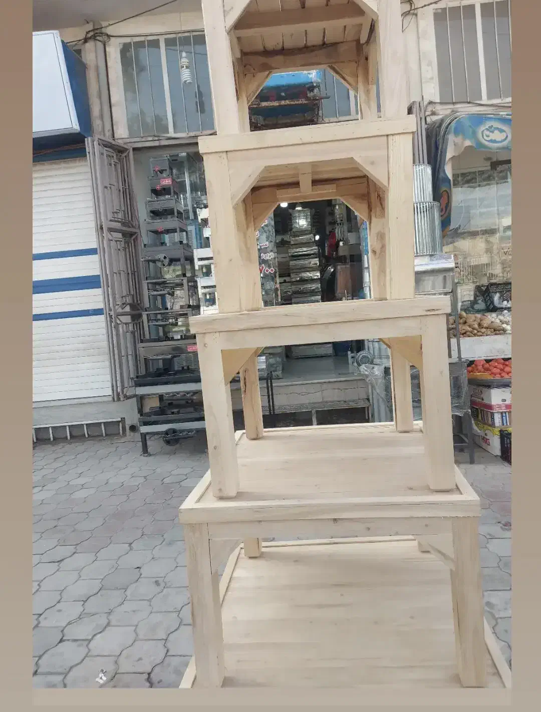 کرسی چوبی|بخاری، هیتر، شومینه|کاشان, فاز ۲ ناجی آباد|دیوار