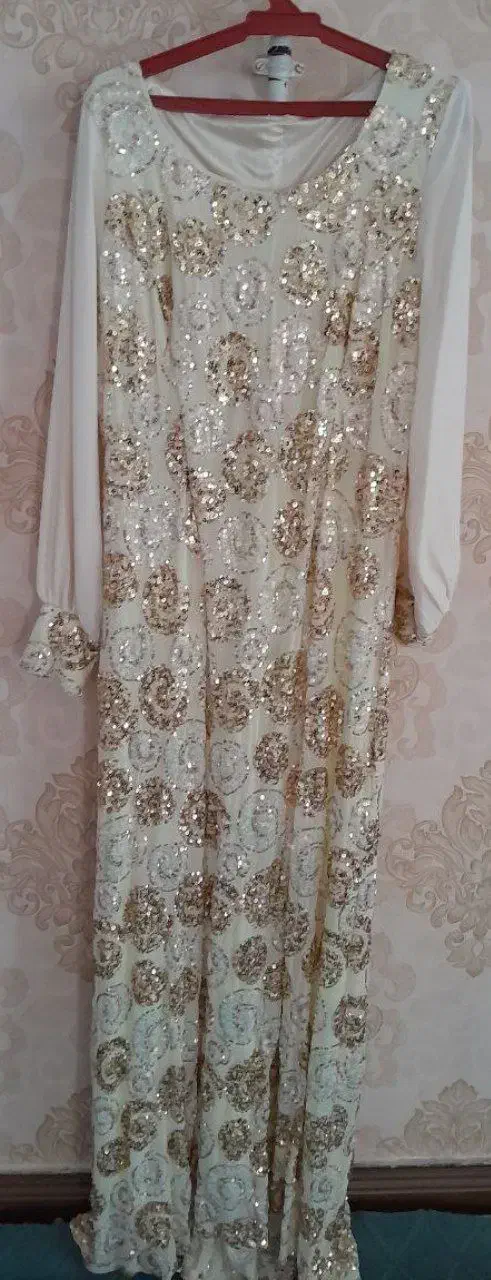 لباس مجلسی در حد نو|لباس|شبستر, |دیوار