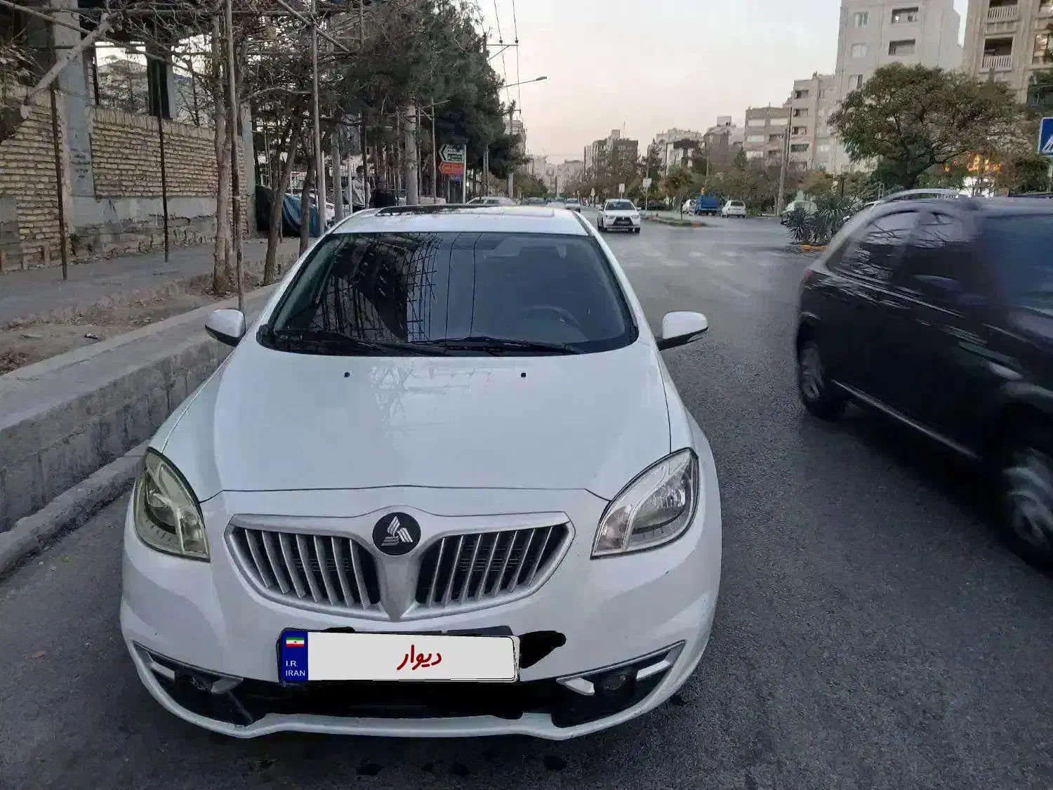 برلیانس ۳۳۰ اتومات ۹۷|خودرو سواری و وانت|مشهد, الهیه|دیوار