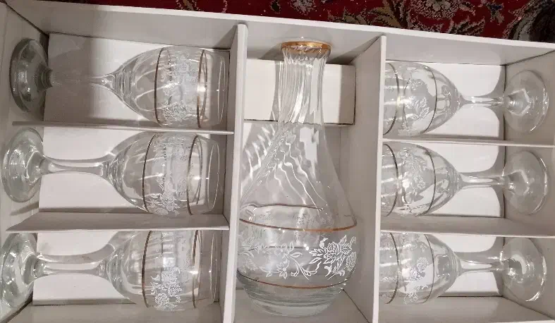 تنک وجام|ظروف سرو و پذیرایی|شیروان (خراسان), |دیوار