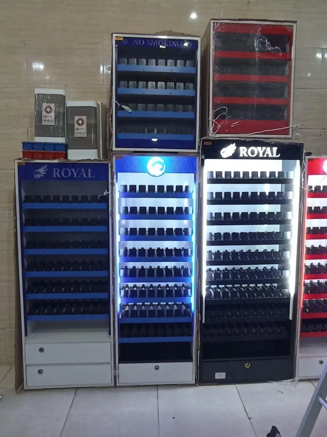 استندسیگار/استندخشکبار/استندچیپس و پفک/استندپاستیل|فروشگاه و مغازه|ری, شهرری|دیوار