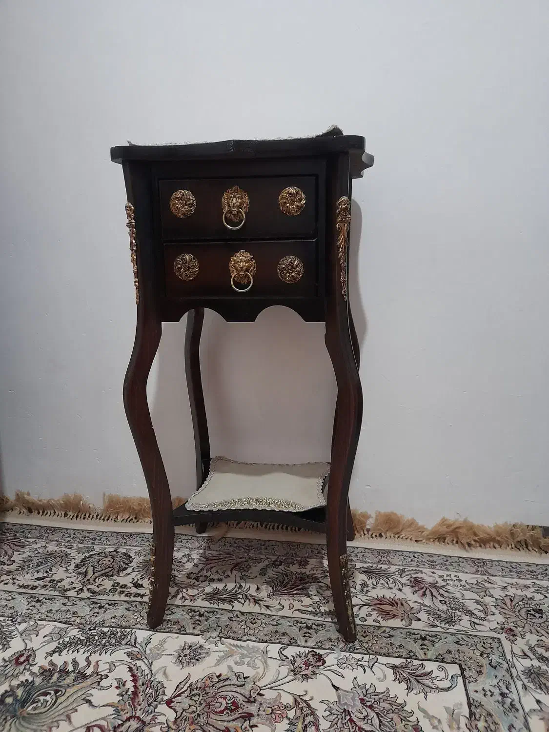 میز تلفن|میز تلفن|اقبالیه, |دیوار