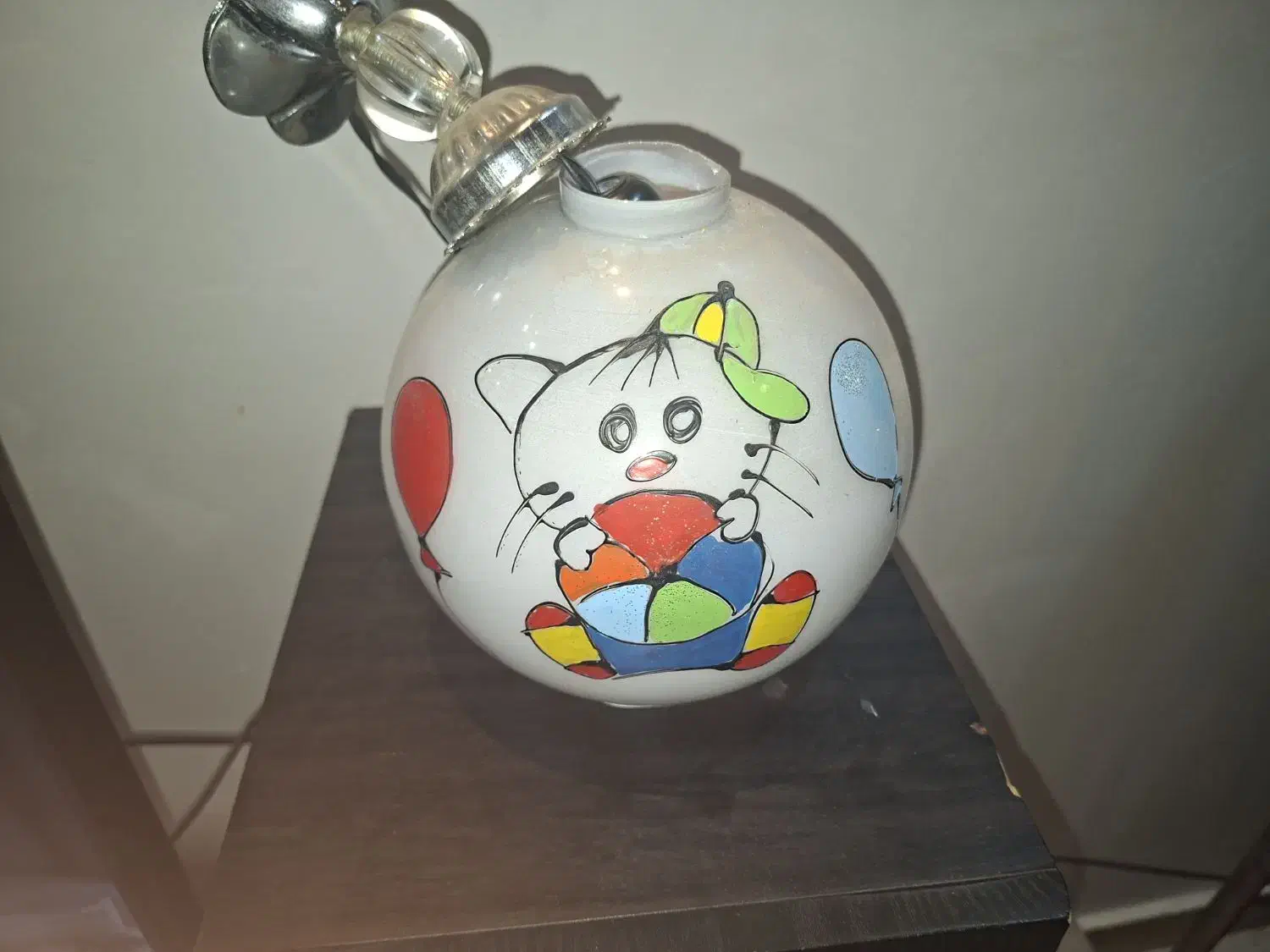 لوستر بچگانه|لوستر و چراغ آویز|رشت, باهنر|دیوار