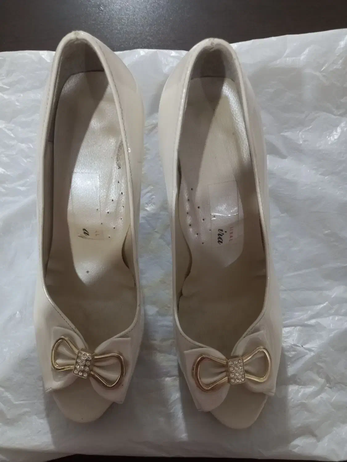 کفش مجلسی سایز ۴۰|کیف، کفش، کمربند|صفادشت, |دیوار