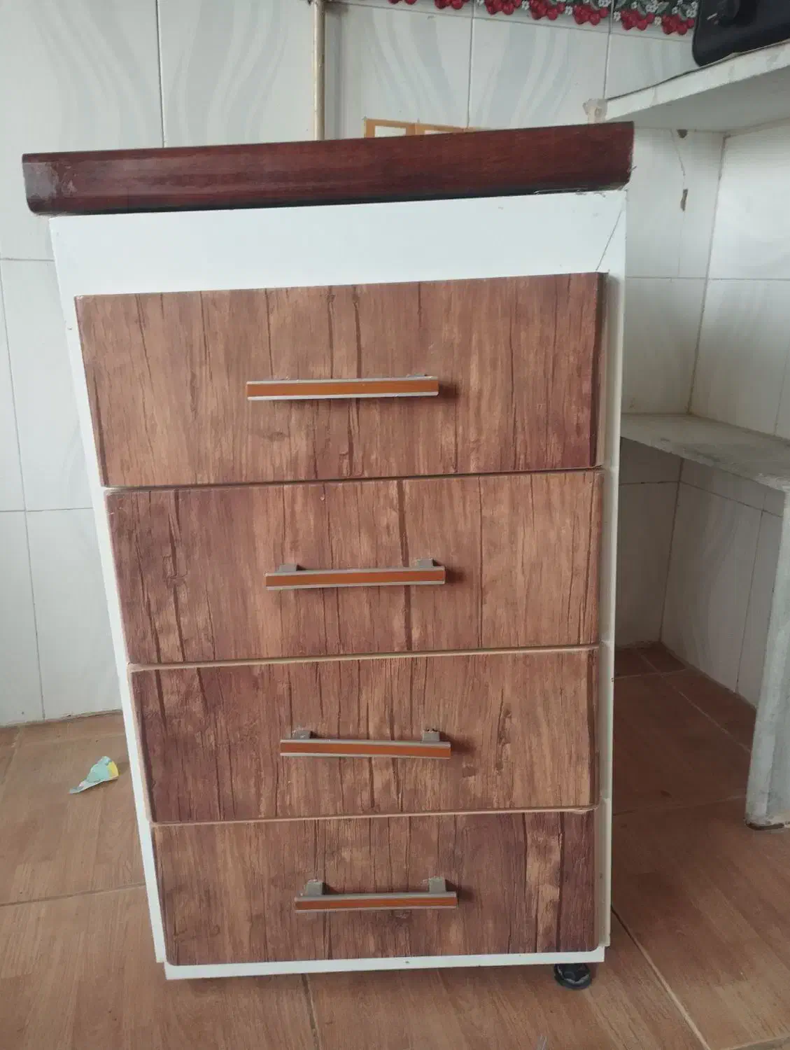 کابینت فلزی|آب‌چکان و نظم‌دهنده ظروف|سنندج, |دیوار