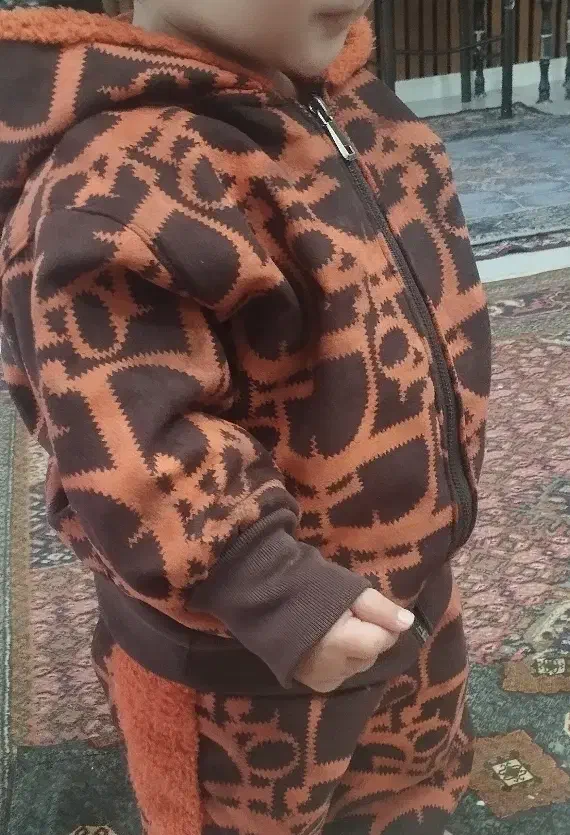 سویشرت شلوار مناسب دو سال|کفش و لباس بچه|اردبیل, |دیوار