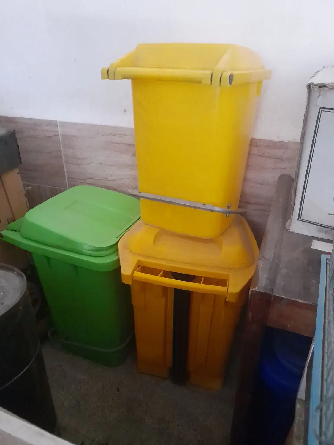 تجهیزات پزشکی|پزشکی|نهاوند, |دیوار