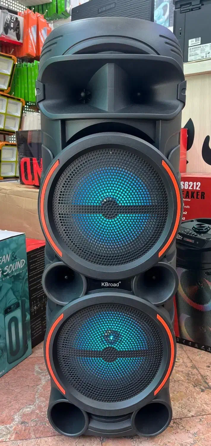 اسپیکرKTS  دو میکروفن بیسیم ۹۵ سانتی|سیستم صوتی خانگی|خمینی‌شهر, |دیوار