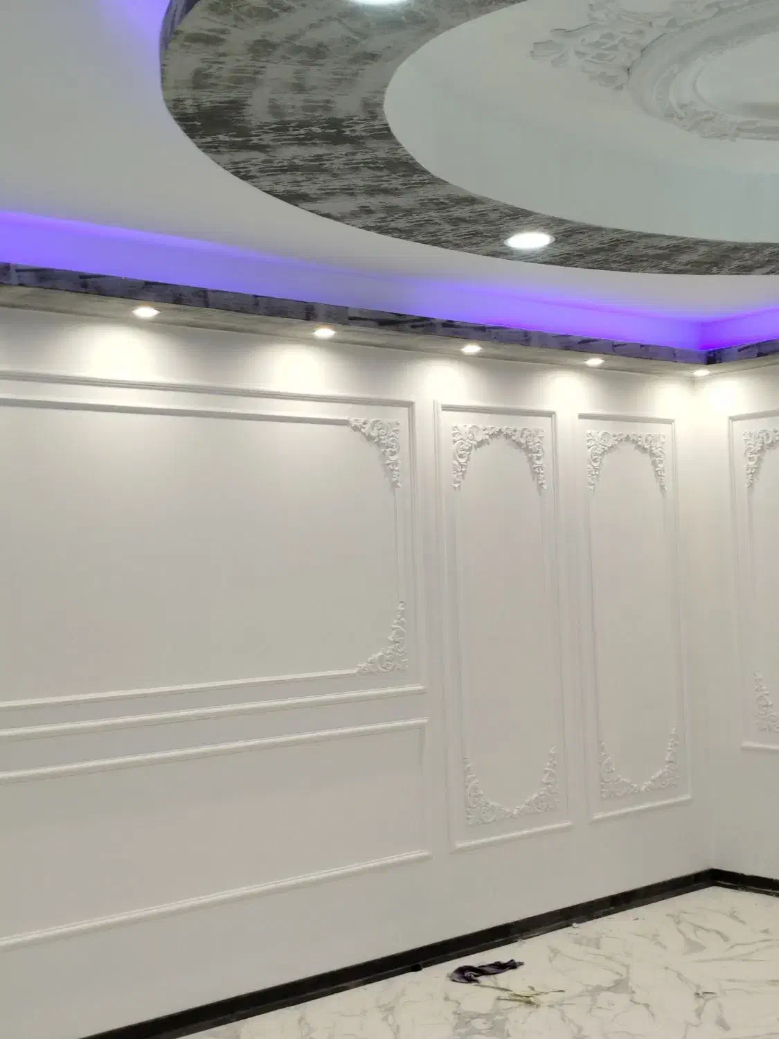 نقاشی کاغذ دیواری گچبری|خدمات پیشه و مهارت|قرچک, زیبا شهر|دیوار