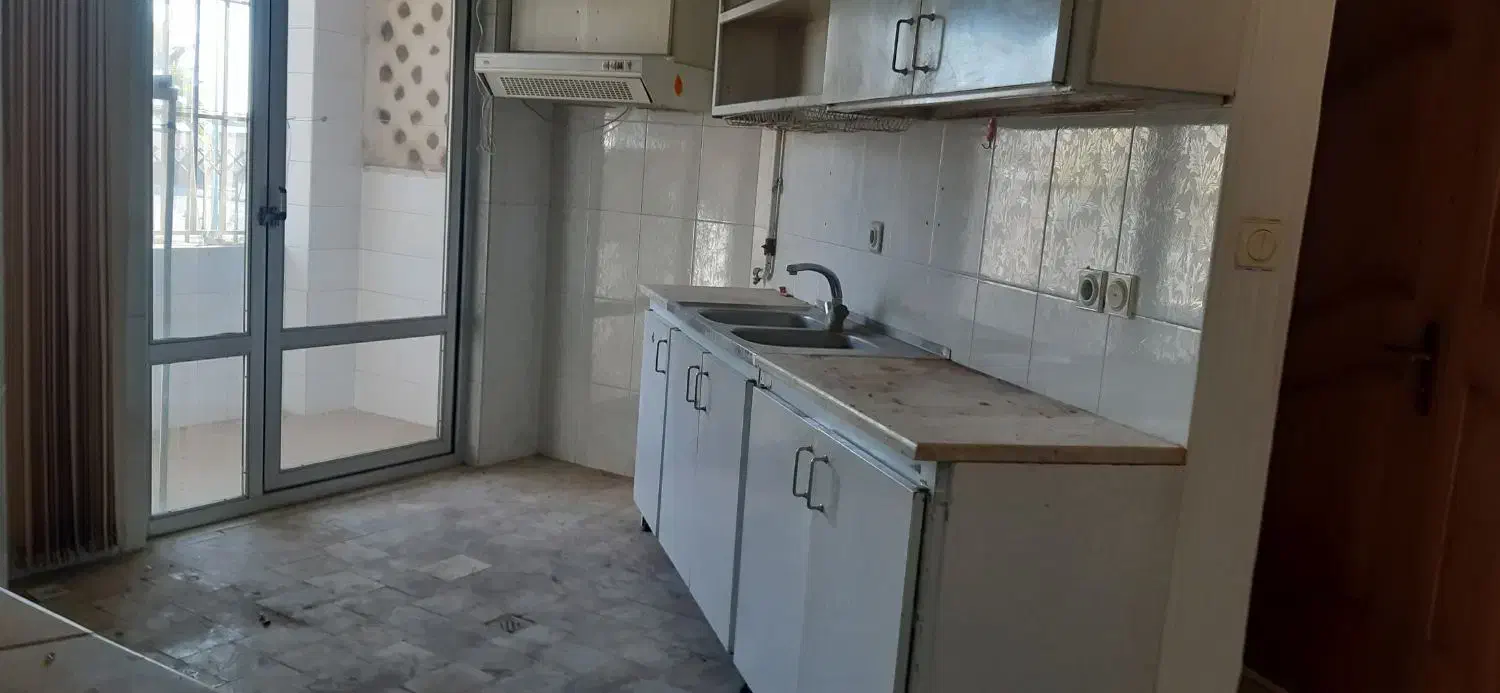 آپارتمان ۸۰ متر صفائیه|اجارهٔ آپارتمان|یزد, |دیوار