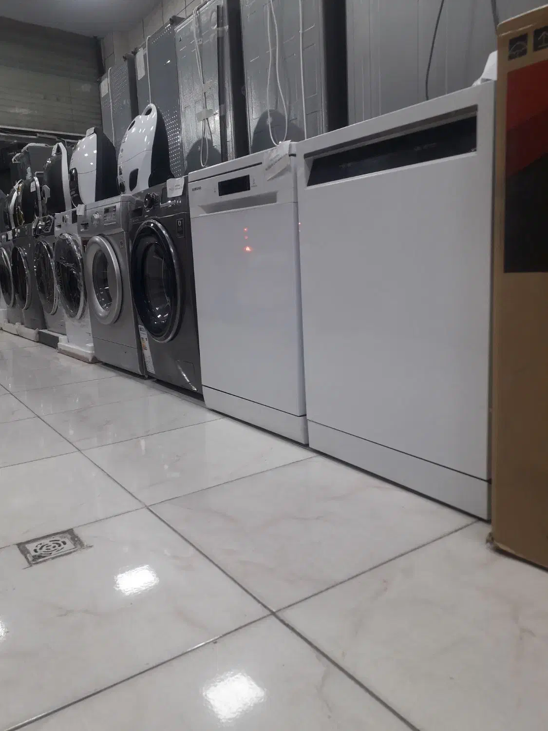 ظرفشویی اسنوا نمایشگاهی|ماشین ظرفشویی|محمدیه-قزوین, |دیوار