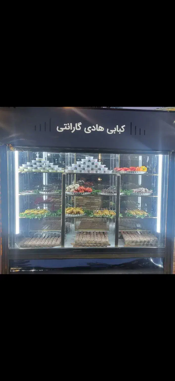 قبول انواع سفارشات غذا برای مجالس بیرون بر و سالن|خدمات پذیرایی، مراسم|تبریز, |دیوار