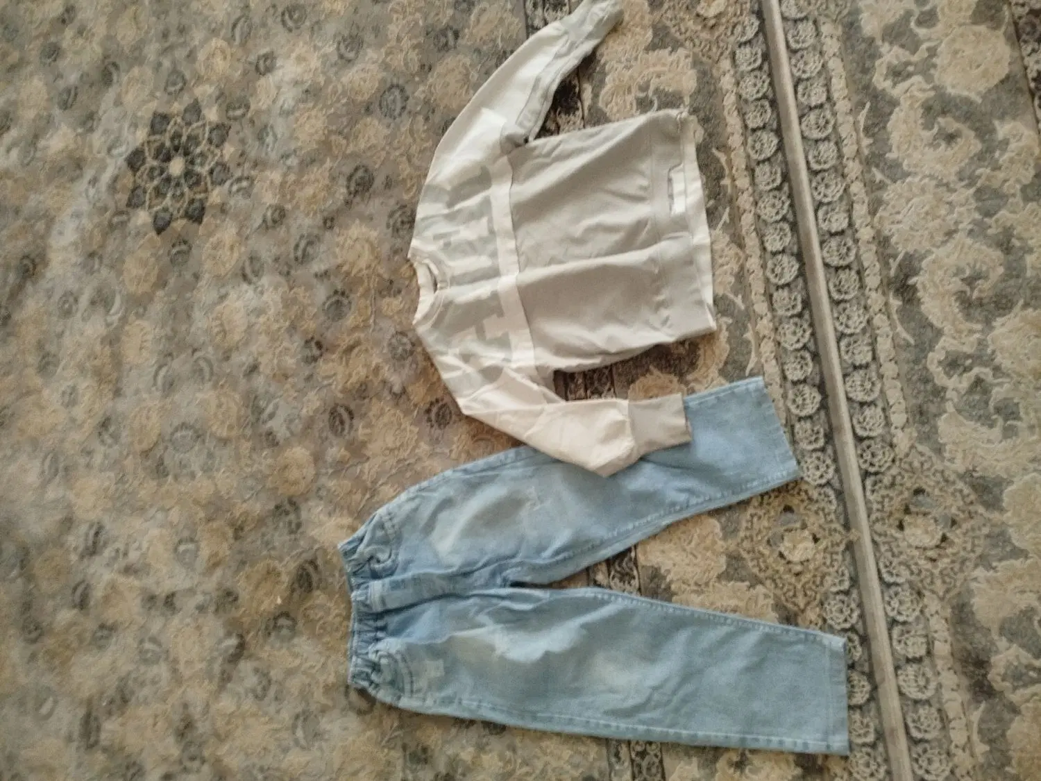 لباس|کفش و لباس بچه|همدان, |دیوار