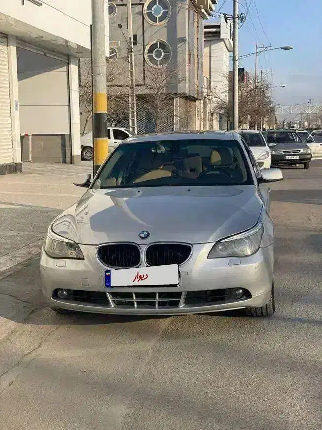بی ام و bmw ۵۲۵ فول کامل 4 گرم|خودرو سواری و وانت|مشهد, تربیت (صدف)|دیوار