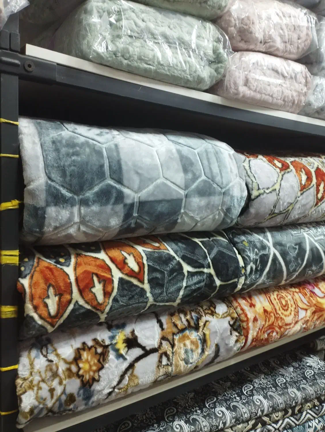 پتوفرش ،روفرشی پشت‌نمدی،روفرشی در طرح های مختلف|روفرشی|کرمانشاه, |دیوار