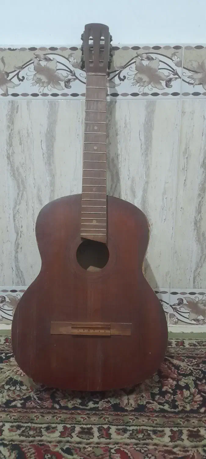 گیتار|گیتار، بیس، امپلیفایر|سلفچگان, |دیوار