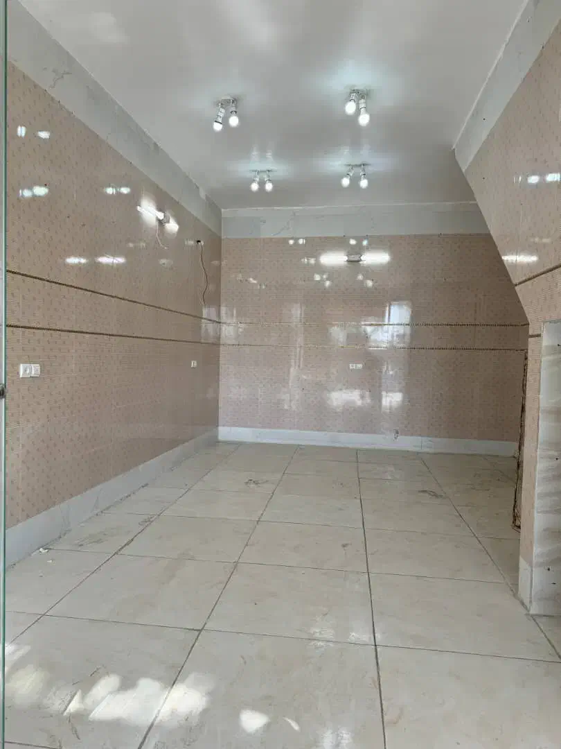 اجاره مغازه 35متری|اجارهٔ مغازه و غرفه|خمینی‌شهر, |دیوار