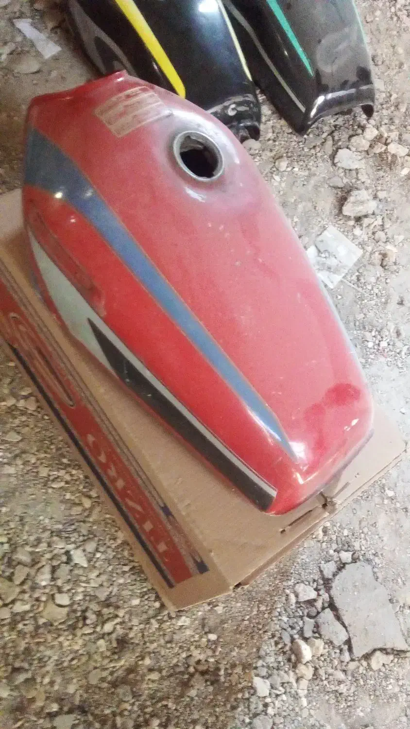 باک قاب بقل و زنجیرگلگیرکیلومتردرباک ترک زین|قطعات یدکی و لوازم جانبی|مشهد, رسالت|دیوار