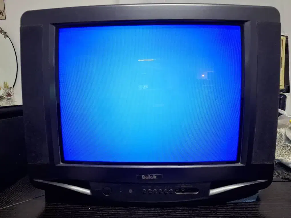 تلویزیون رنگی 21 اینچ|تلویزیون و پروژکتور|بندر انزلی, تهران|دیوار