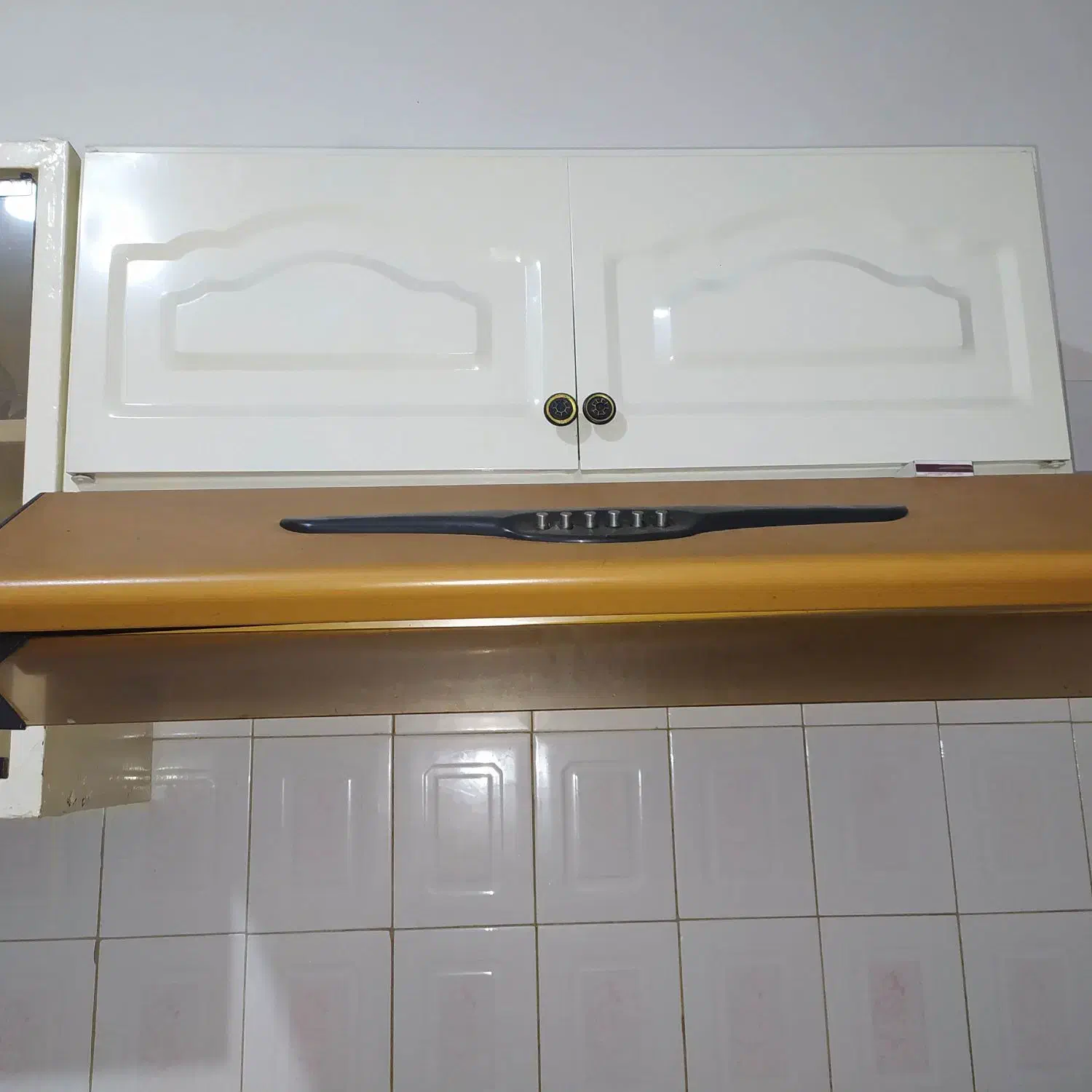 کابینت|آب‌چکان و نظم‌دهنده ظروف|قم, شهرک فاطمیه|دیوار