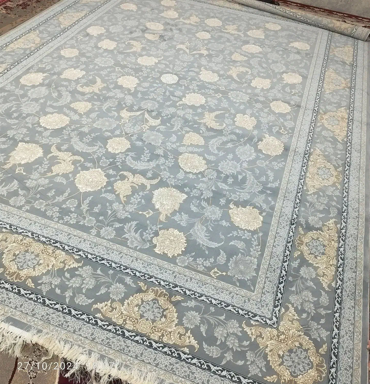 دوتافرش700شانه تراکم2550ب علت ست نبودن باجهیزیه|فرش|شیراز, فخرآباد (دروازه کازرون)|دیوار