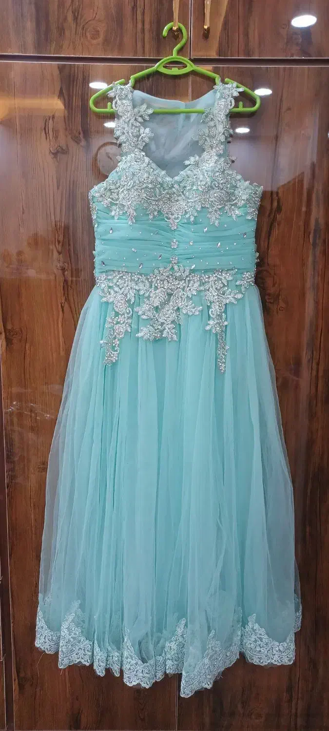 لباس مجلسی|لباس|شوشتر, |دیوار