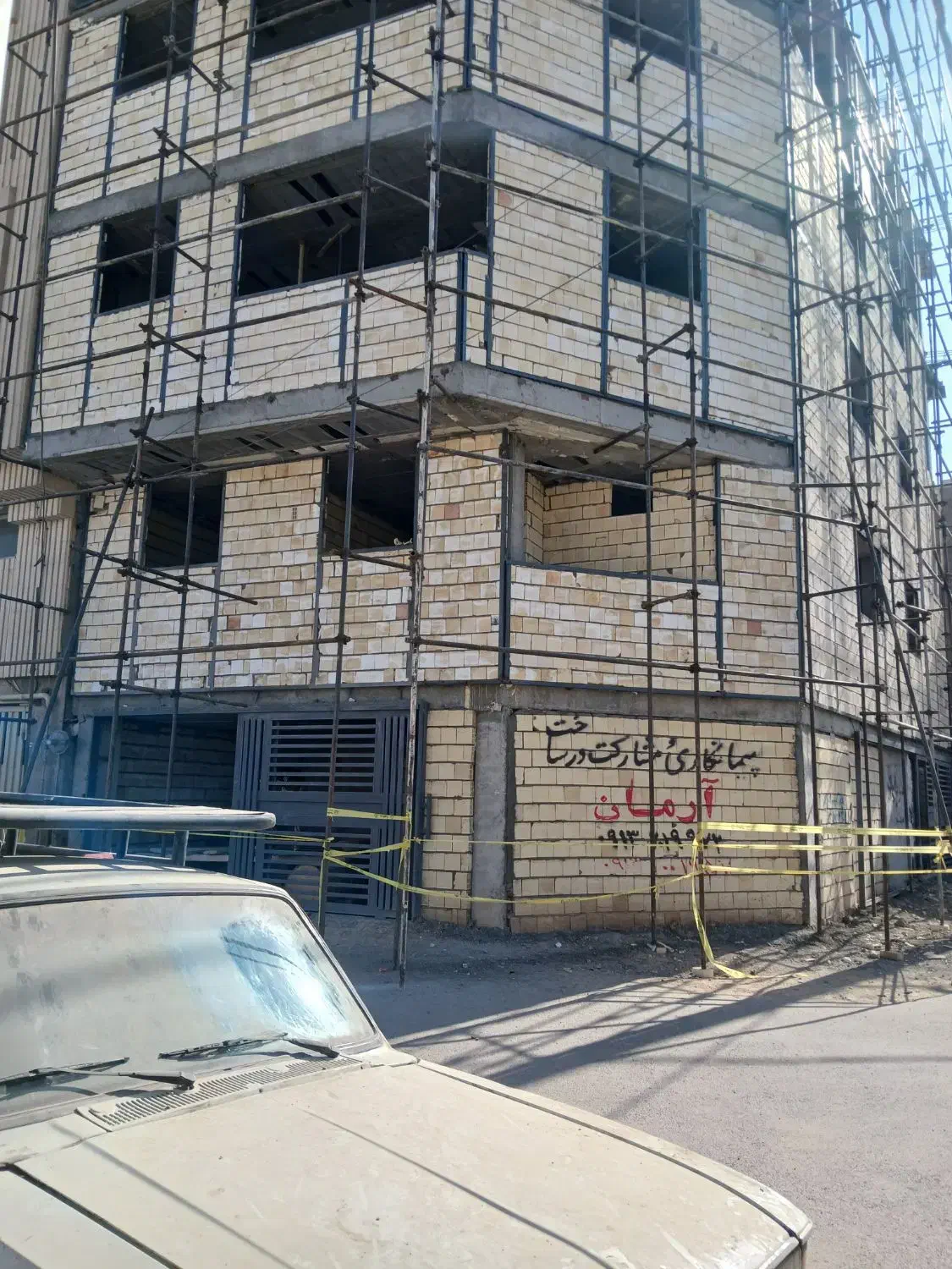 پیش فروش واحد آپارتمان 8۰مترو۹۰متر ۲خواب|پیشفروش املاک|اصفهان, جلالیه|دیوار