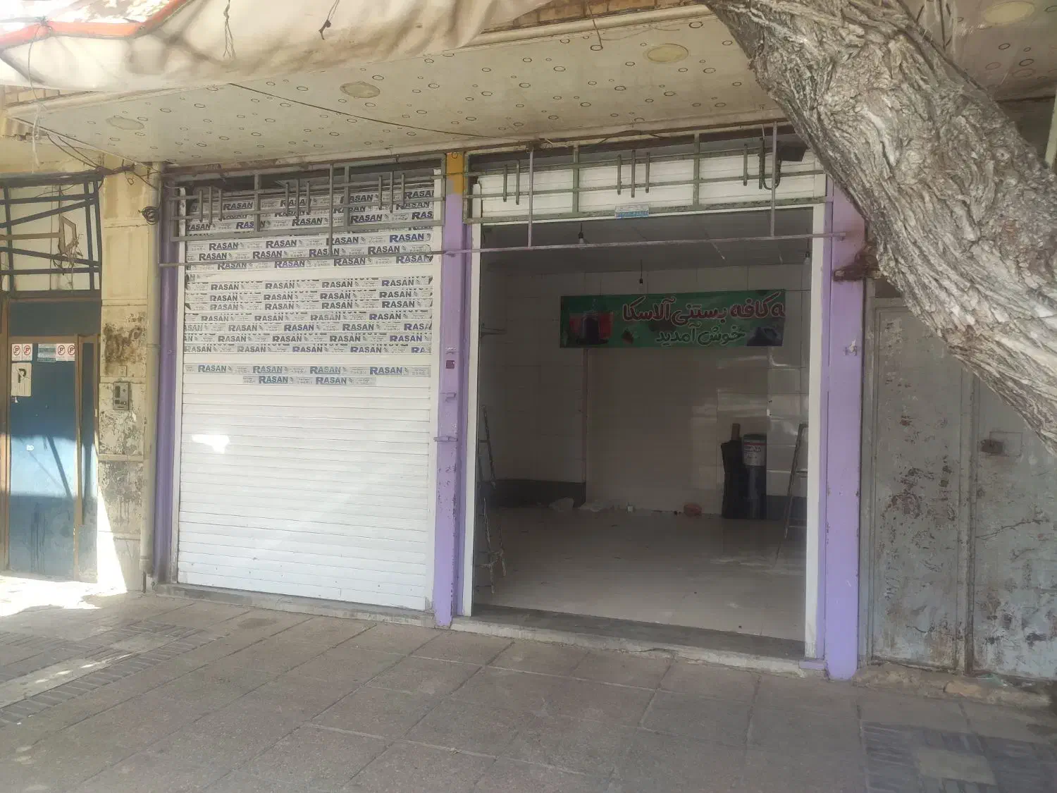 اجاره مغازه دو دهانه 25متری خ حسینی|اجارهٔ مغازه و غرفه|شیراز, لب آب|دیوار