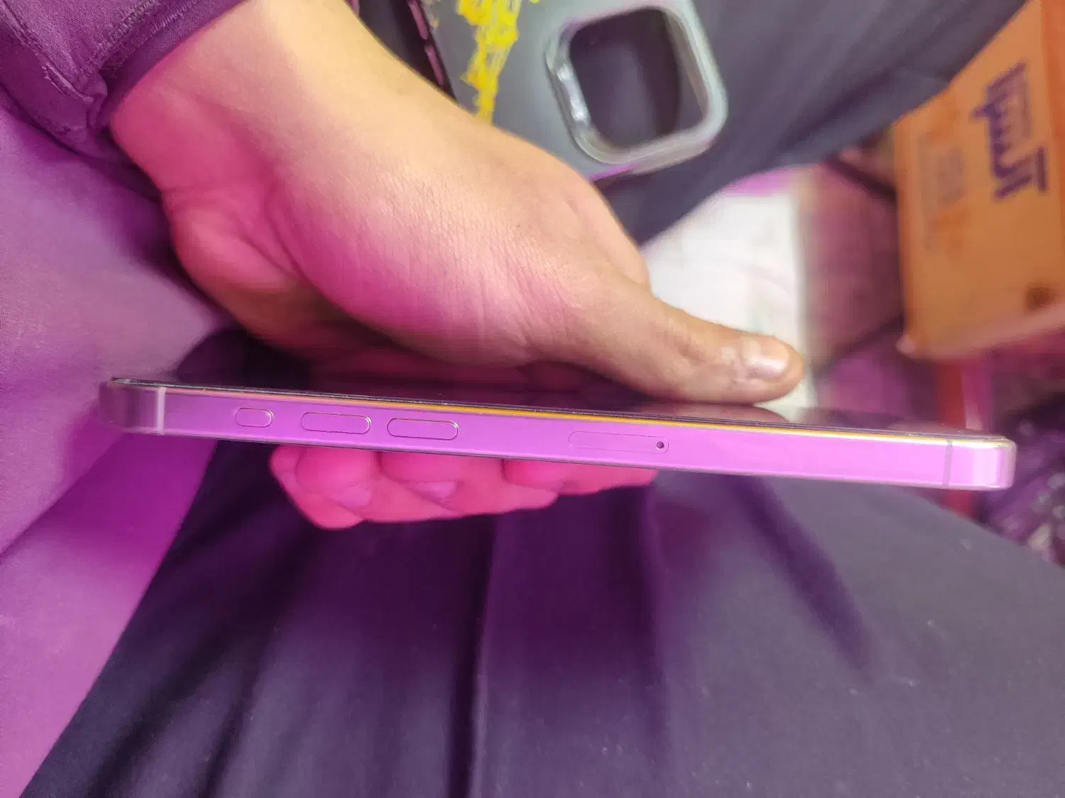 ایفون 15پرو مکس تیتانیوم|موبایل|اسلام‌‌آباد غرب, |دیوار