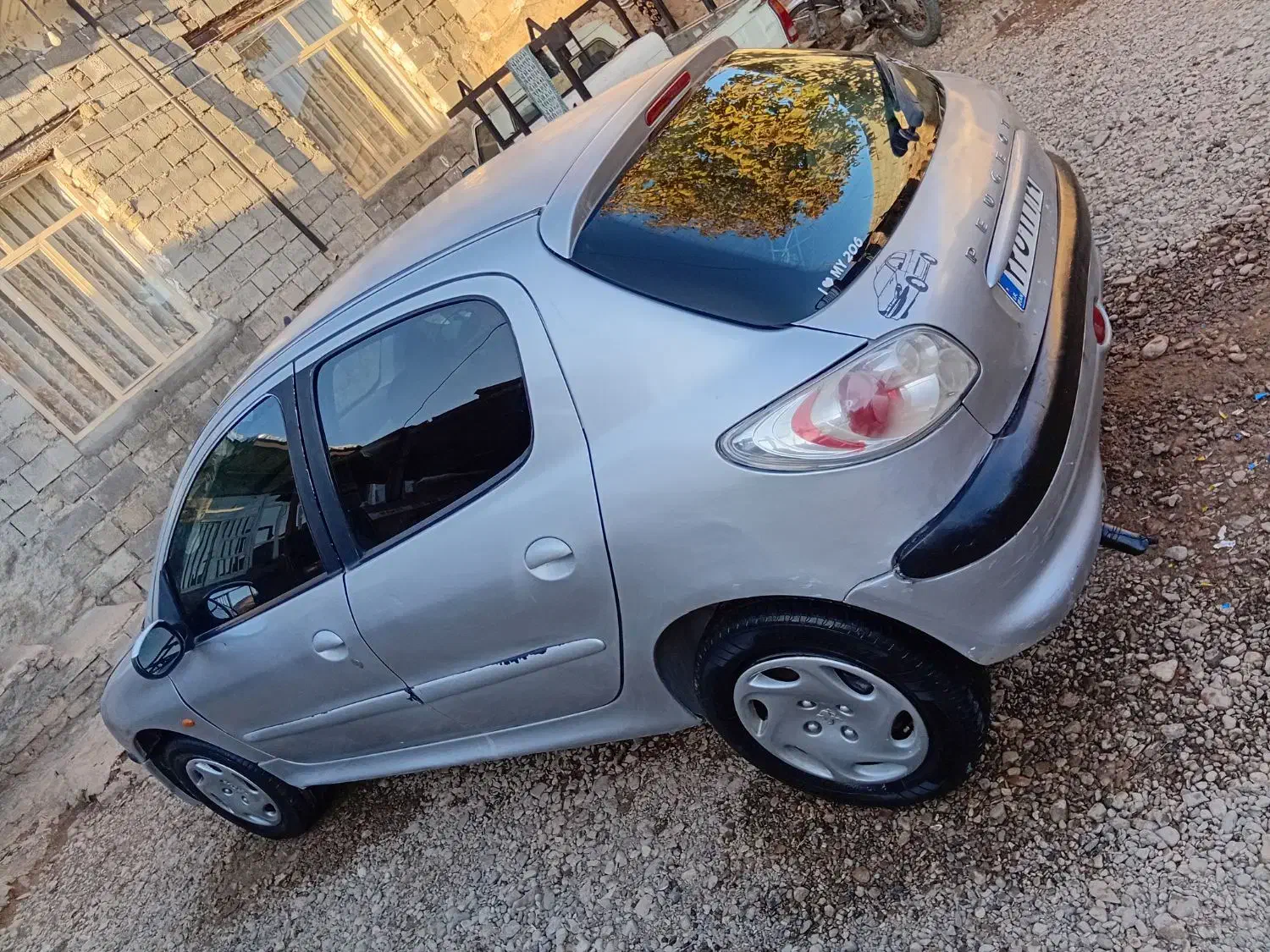 پژو206سالم تمیز|خودرو سواری و وانت|هرسین, |دیوار